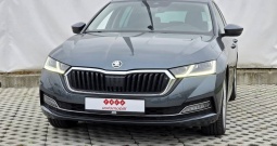 ŠKODA OCTAVIA Combi 2.0 TDI DSG Selection