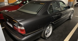 PRODAJA ! BMW M5 E34 3,6