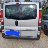 Prodajem opel vivaro putnicki 8+1