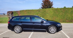 VW Passat Variant 1,6 TDI Bluemotion