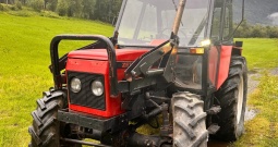 Traktor Zetor 6245 4x4