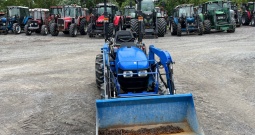 Traktor New Holland KUN TC21D6