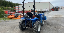 Traktor New Holland KUN TC21D6