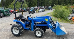 Traktor New Holland KUN TC21D6