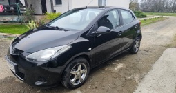 Mazda 2 zoom-zoom