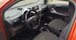 Toyota IQ 2011. god, novo kvačilo, nove gume, tek registriran