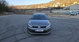 VW Golf 7 karavan, dynaudio, webasto, puno opreme.