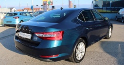 Škoda Superb 1.5 TSi Business *LED, NAVIGACIJA*