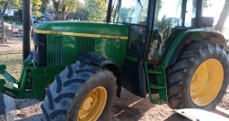 Traktor John Deere 6510