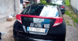 Honda Civic 2.2 i-dtec sport registrirana godinu dana