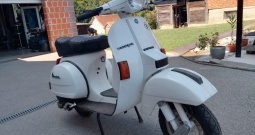 Vespa PX150