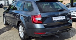 Škoda Octavia Combi 1,6 TDI ALU NAVI PARK PILOT