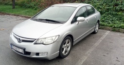 Honda Civic Sedan 1.8 automatik REG 11/2025