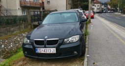 Prodajem BMW E 90 318 D