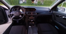 Prodajem mercedes c klasu 2012 godina redizajn