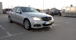 Prodajem mercedes c klasu 2012 godina redizajn