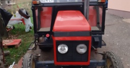 Traktor Zetor 5211