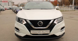 Nissan Qashqai 1.3 DIG-T 140ks N-Connecta *PANORAMA, NAVIGACIJA, KAMERA*