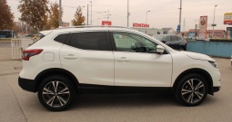 Nissan Qashqai 1.3 DIG-T 140ks N-Connecta *PANORAMA, NAVIGACIJA, KAMERA*