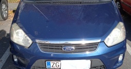 Prodajem Ford C-Max 2020. godine 1600 cm 80Kw