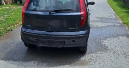 Prodajem Fiat Punto