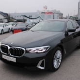 BMW serija 5 520d xDrive Luxary Line *LED, NAVIGACIJA, KAMERA*