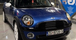 Mini Cooper automatik panorama multimedija