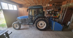 Traktor New Holland TN65F