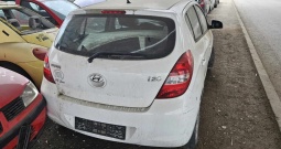 Prodajem dijelove Hyundai i20 1.6 16v 2008