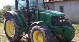 John Deere 5090 M traktor