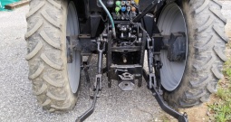 Traktor Massey Ferguson 2435ST