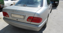 Mercedes E-klasa 230