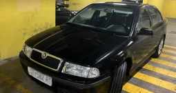 Škoda Octavia 1,6 tour benzin + Lpg plin, 143.000 km, reg. 07/25