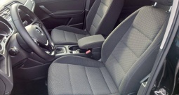 VW Touran 1.6 TDi DSG Comfortline *KAMERA*