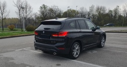 BMW X1 X1 sDrive18d sportline automatik, top oprema i stanje