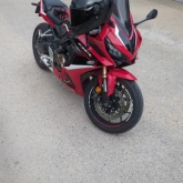 Honda Cbr 650 r 649 cm3, 2021 god. Prodajem rabljeno vozilo: Honda Cbr 650 r