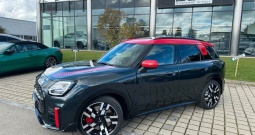 MINI Countryman 2.0 ALL4 DCT JCW 300 KS, ACC+PANO+GR SJED+360+HEAD+KUKA