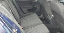 VW GOLF VII 2.0 TDI DSG CUP