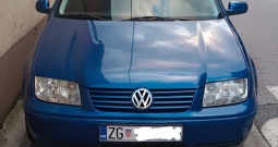 VW Bora 1.6 16V (nova registracija) benzin, 77kw