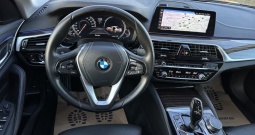 BMW serija 5 530 D X-DRIVE LUXURY LINE •265 KS• LED LASERI •KOŽA * ZG