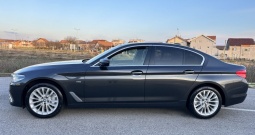 BMW serija 5 530 D X-DRIVE LUXURY LINE •265 KS• LED LASERI •KOŽA * ZG