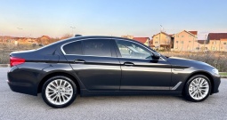 BMW serija 5 530 D X-DRIVE LUXURY LINE •265 KS• LED LASERI •KOŽA * ZG