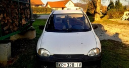 Prodajem Opel Corsa 1998 g.