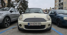 Mini Cooper clubman