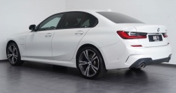 BMW 330e Steptronic M Sport 252 KS, ACC+360+GR SJED+VIRT+NAVI+ASIST