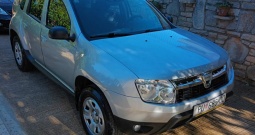 Dacia Duster Laureate