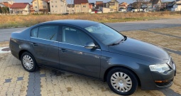 VW Passat 1.9 TDI, reg do 15.7.25.g., nije iz uvoza