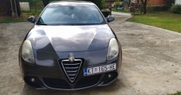 Prodaje se Alfa Romeo