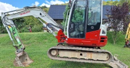 Bager Takeuchi TB260 viličar valjak demper traktorska kosilica 4x4