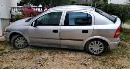 Opel Astra 1.2